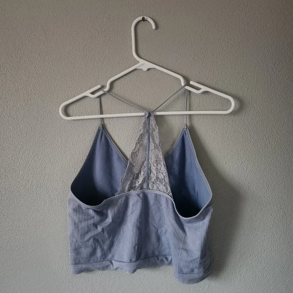 Kohl’s Crop Top - Picture 2 of 8